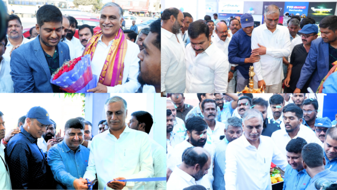 harish-rao-inaugurates-arjun-tvs-showroom