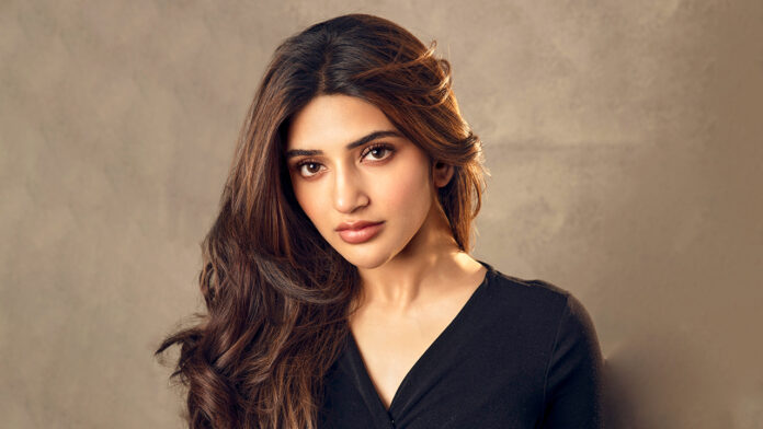 i-have-never-done-a-hilarious-fun-movie-like-robinhood-in-my-career-so-far-heroine-sreeleela