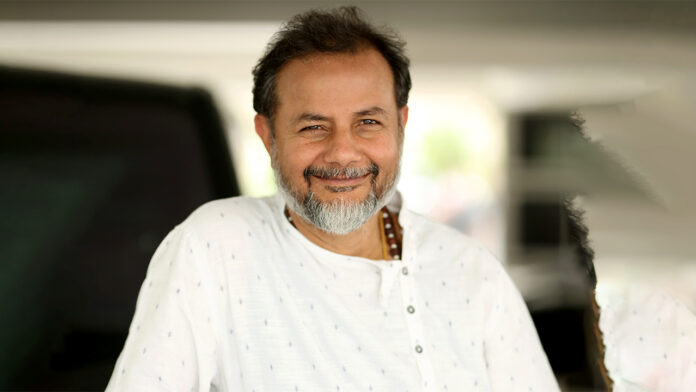 mohan-babu-hugged-me-after-watching-kannappa-director-mukesh-kumar-singh