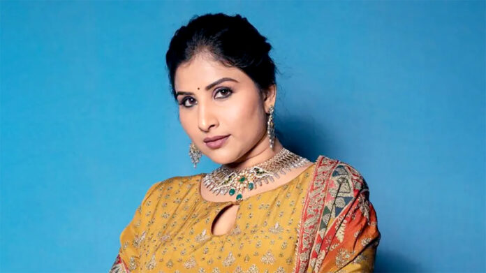 singer-mangli-booked-after-birthday-bash-raid-in-chevella