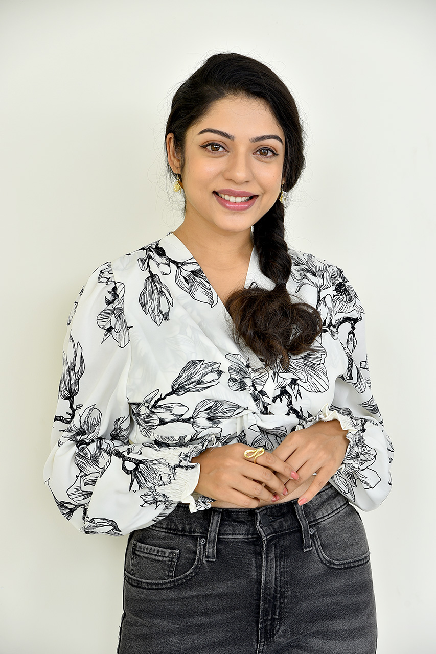 thammudu-delivers-mind-blowing-action-and-stunning-visuals-varsha-bollamma