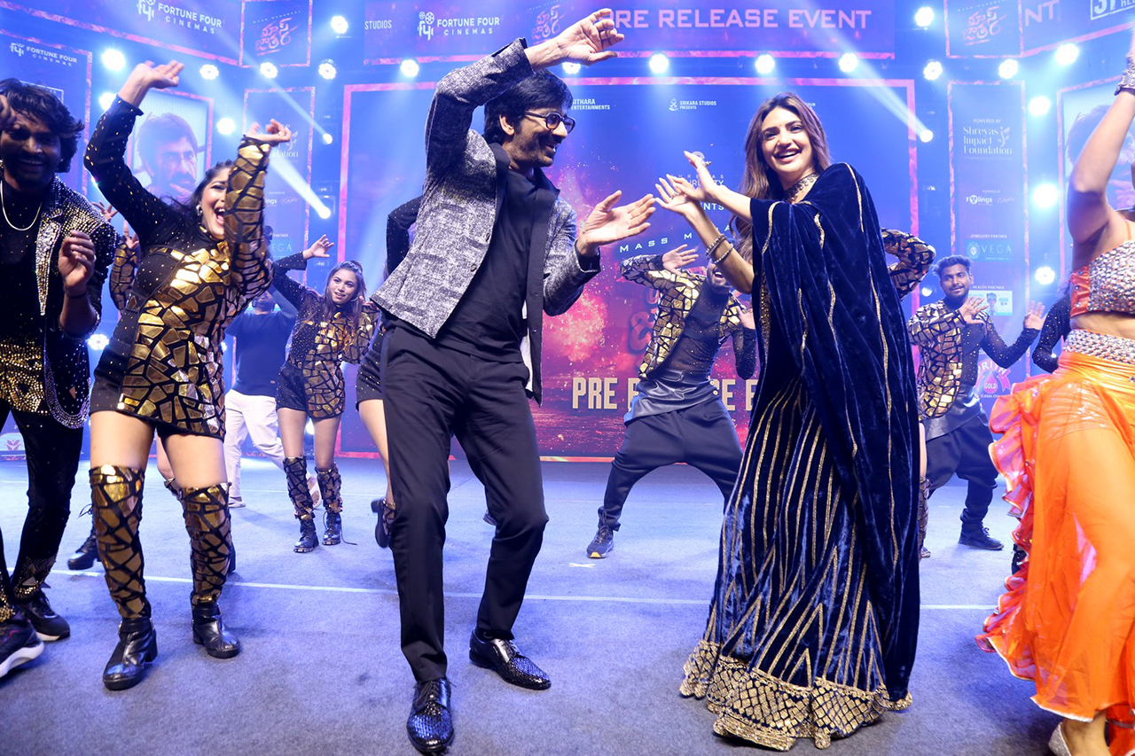 grand-pre-release-celebration-of-mass-jathara