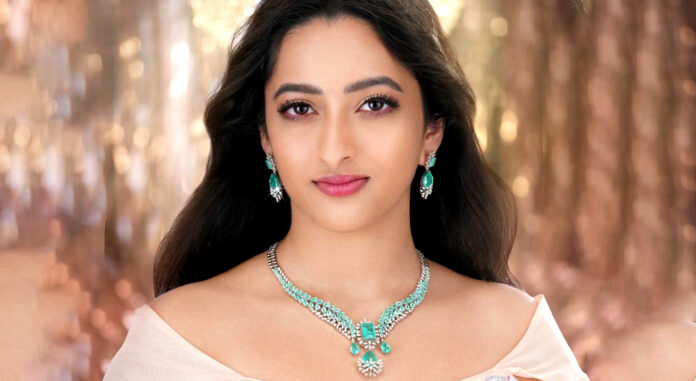 jaanvi-swarup-ghattamaneni-dazzles-in-koushik-golds-new-campaign