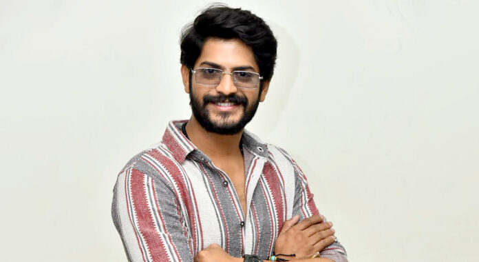 eesha-offers-a-complete-big-screen-experience-akhil-raj