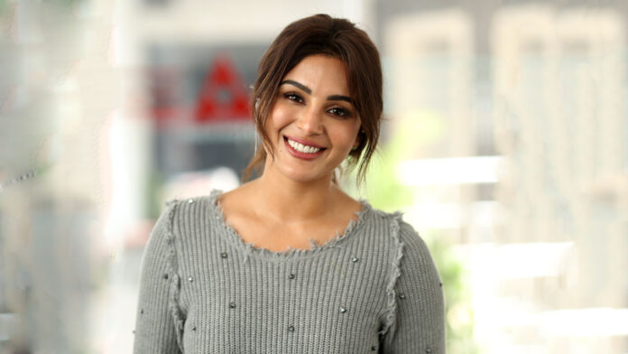 i-play-a-very-important-character-in-akhanda-2-actress-samyuktha