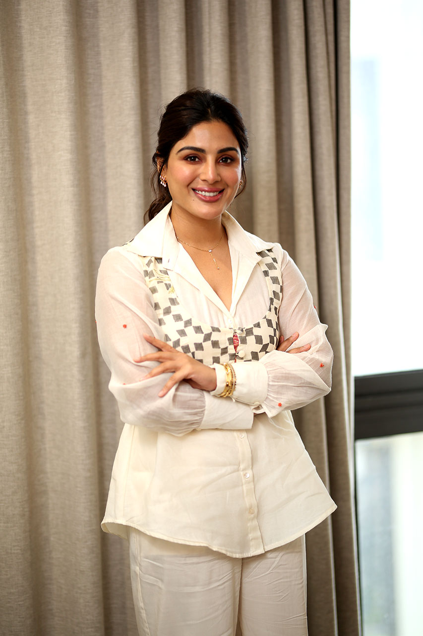 i-played-a-strong-character-in-naari-naari-naduma-murari-samyuktha