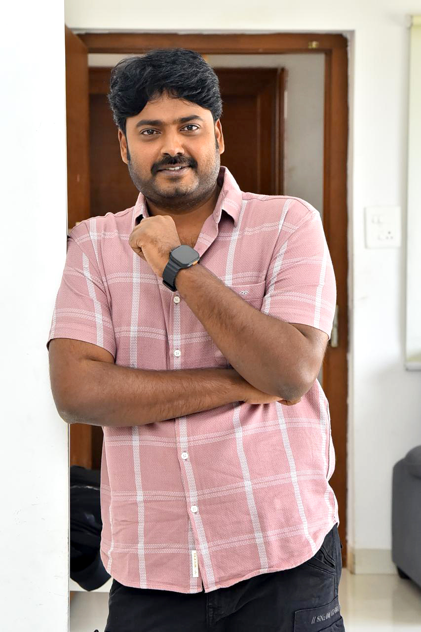 theatres-are-shaking-with-laughter-for-hey-balwant-comedian-sudarshan theatres-are-shaking-with-laughter-for-hey-balwant-comedian-sudarshan