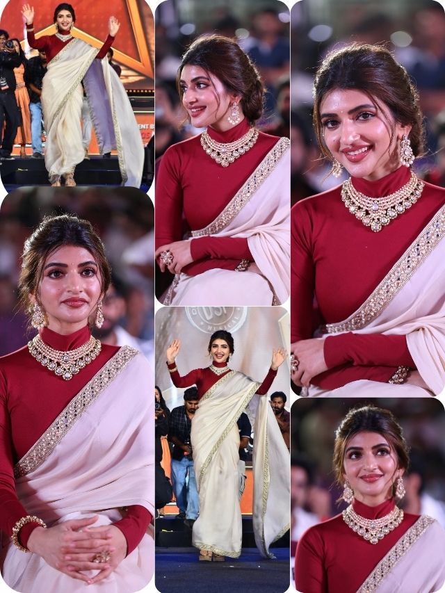 Sreeleela Stuns in Elegant Traditional Look