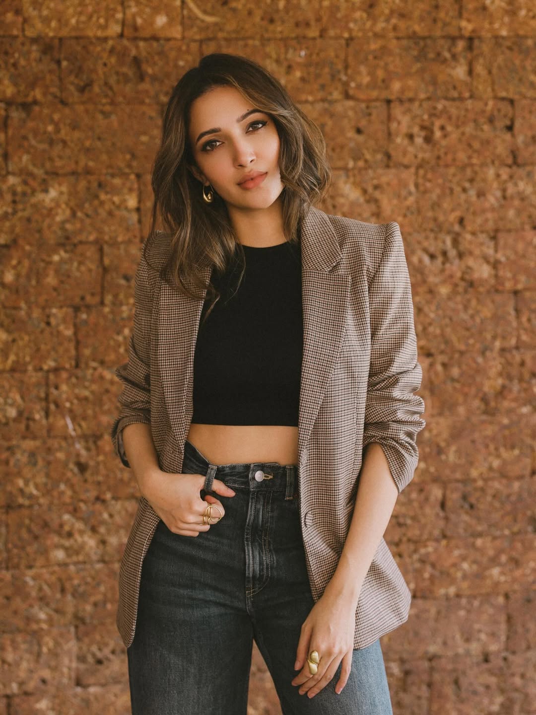 Neha Shetty Grace, Glamour, and a Rising Star’s Journey