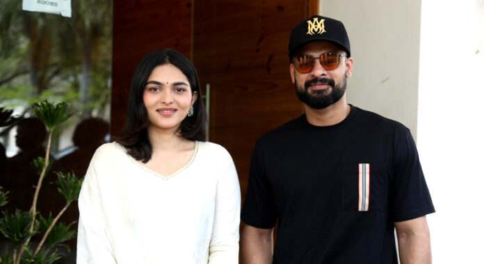 pallichattambi-is-for-everyone-tovino-kayadu