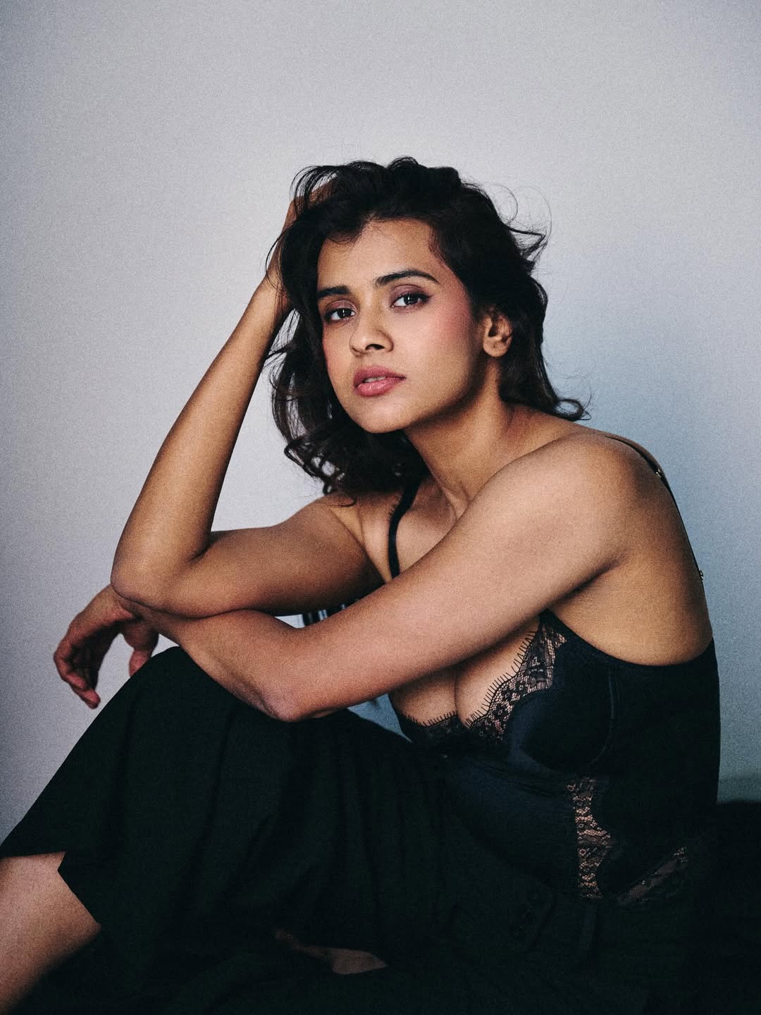 hebah-patel-the-bold-icon-of-south-cinemas-new-wave