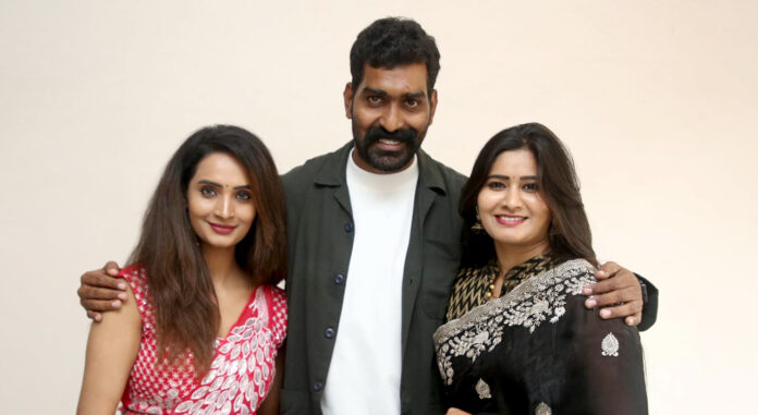 therachaapa-set-for-april-17-release-grand-pre-release-event-held