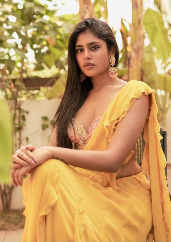 Faria Abdullah Radiates Sunshine Elegance In Stunning
