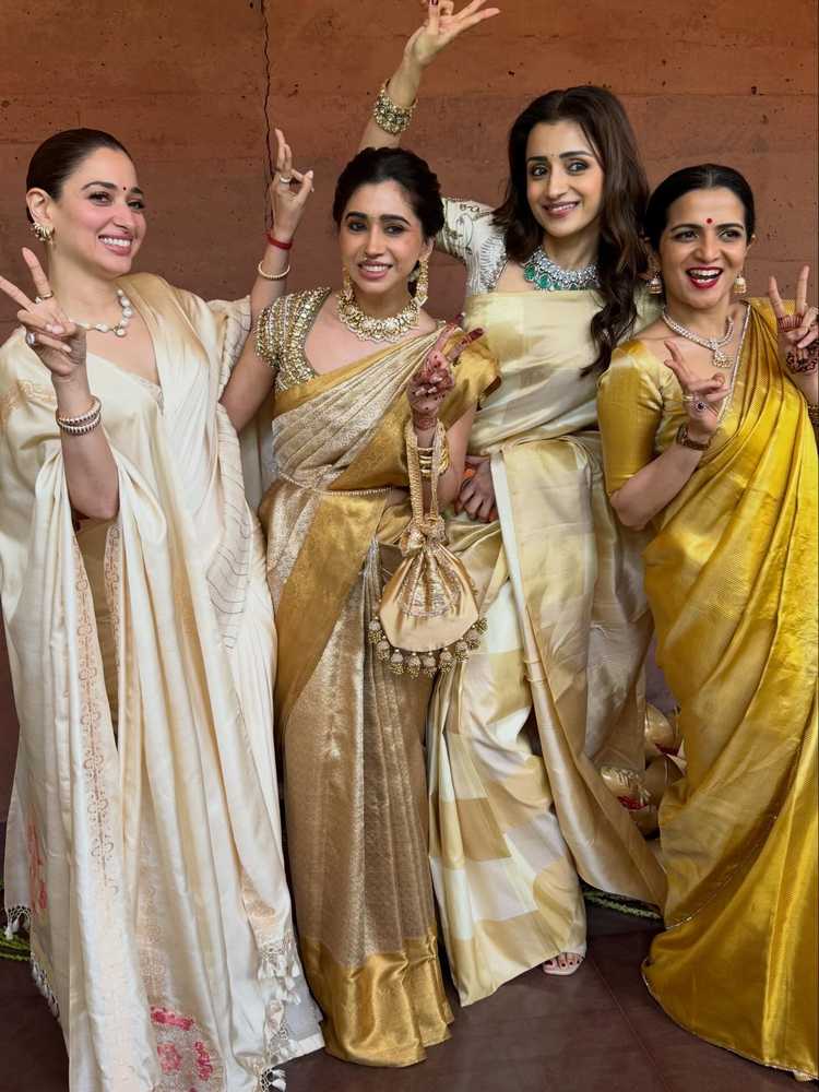 Khushbu Celebrates Daughter Avantika's Wedding
