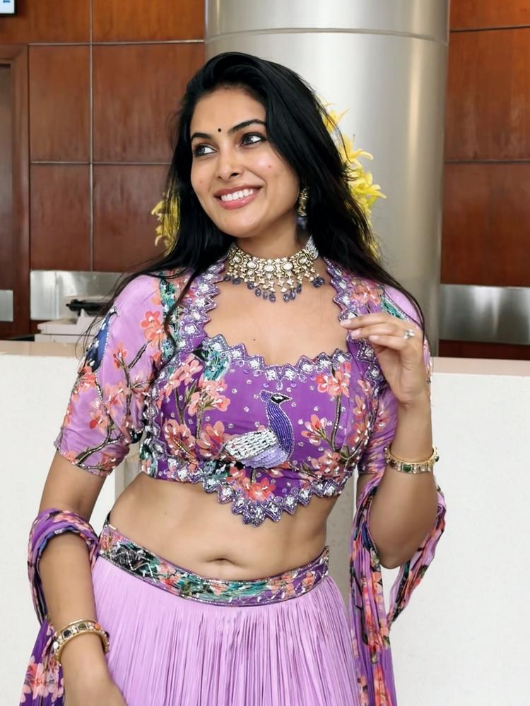 Divi Vadthya