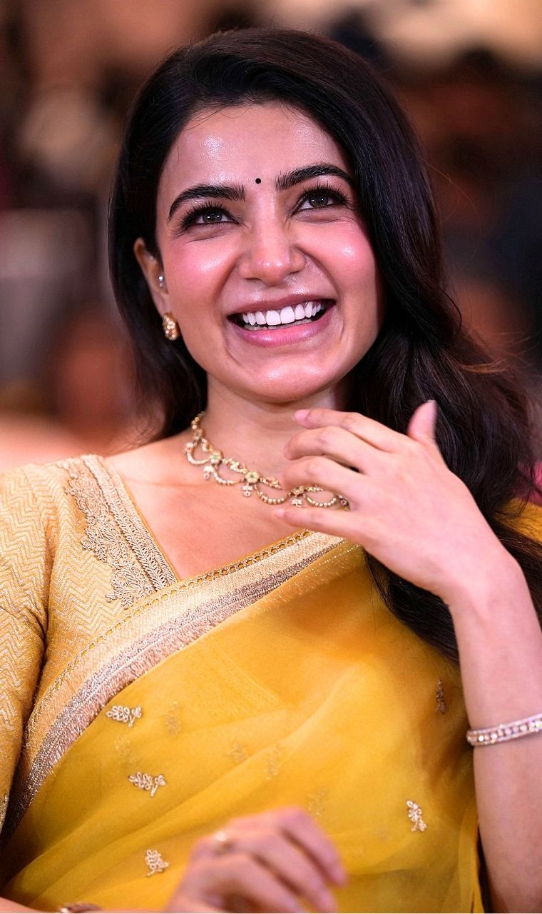 Samantha Radiates Elegance at Maa Inti Bangaram Event
