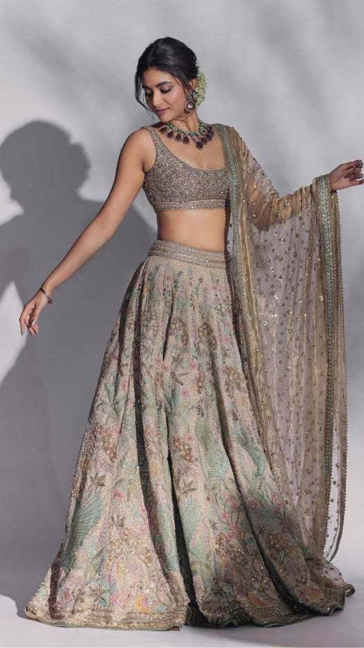 Keerthy Suresh Stuns in an Elegant Traditional Look