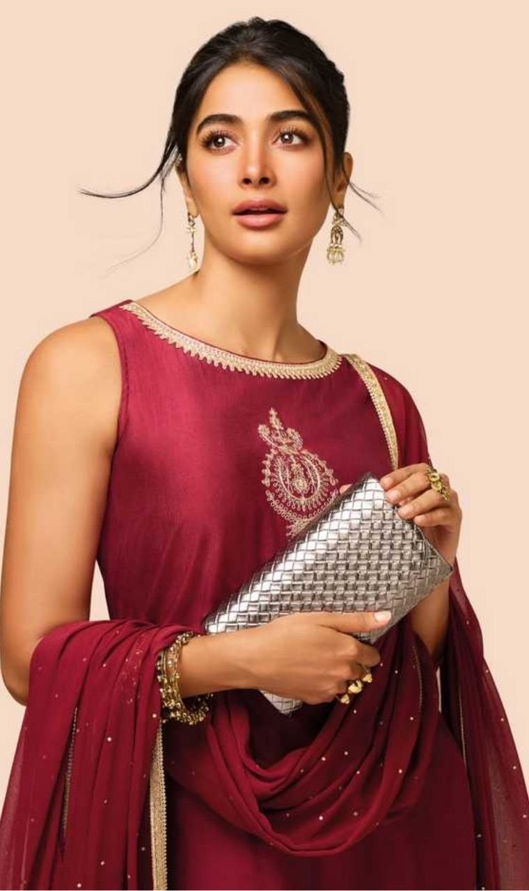 Pooja Hegde 